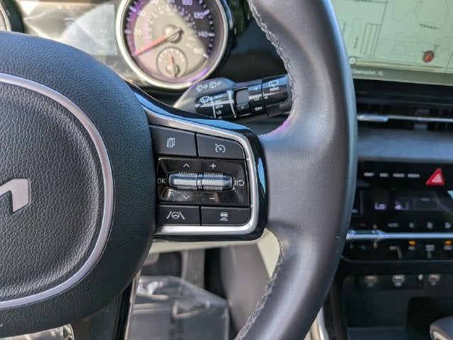 2024 Kia Carnival EX
