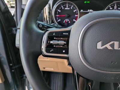 2023 Kia Carnival EX