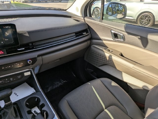 2027 Kia Carnival EX