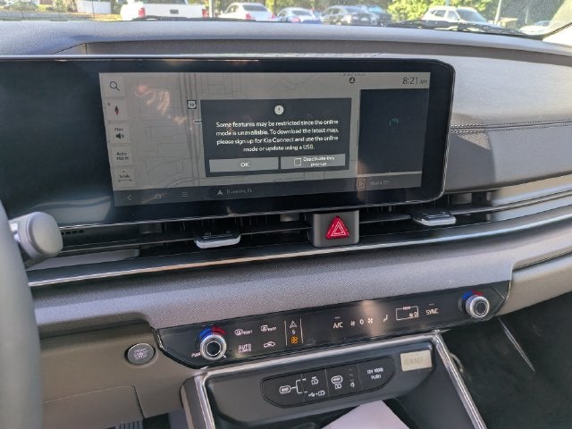 2027 Kia Carnival EX