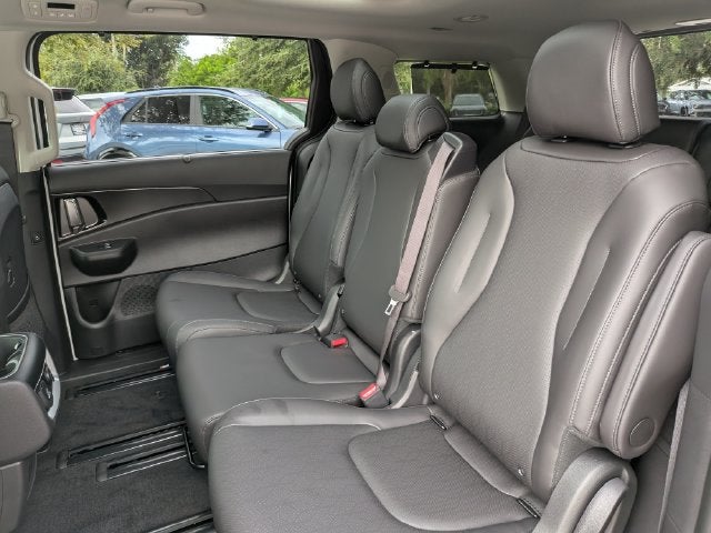 2027 Kia Carnival SX