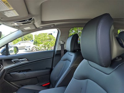 2025 Kia Sportage Hybrid EX