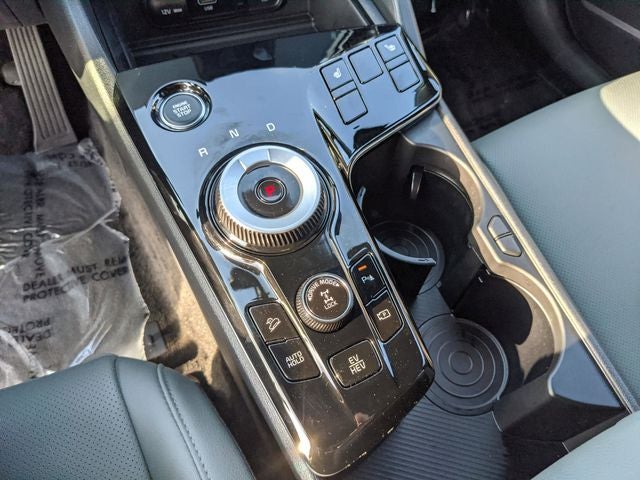 2025 Kia Sportage Plug-In Hybrid X-Line