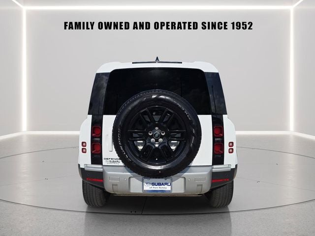 2025 Land Rover Defender 110 S