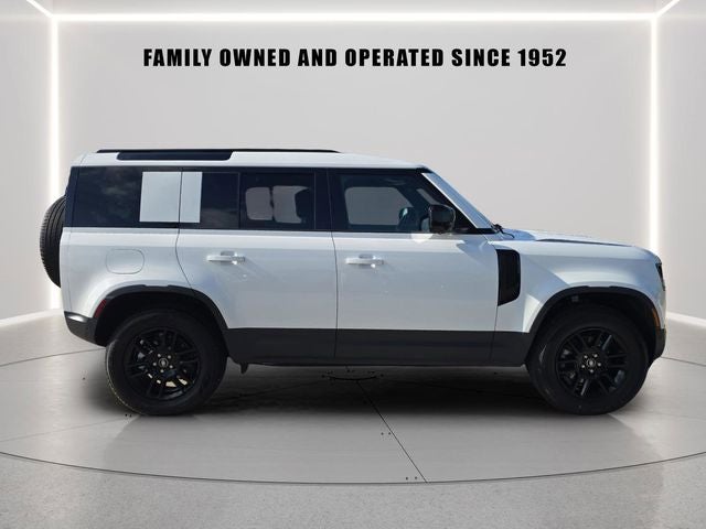 2025 Land Rover Defender 110 S