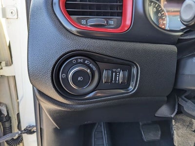 2016 Jeep Renegade Trailhawk