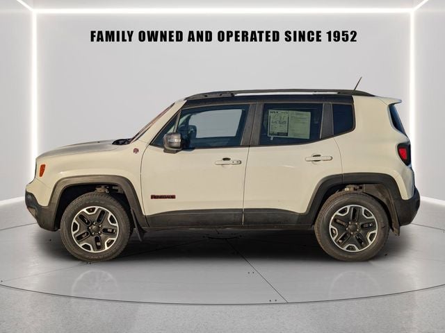 2016 Jeep Renegade Trailhawk